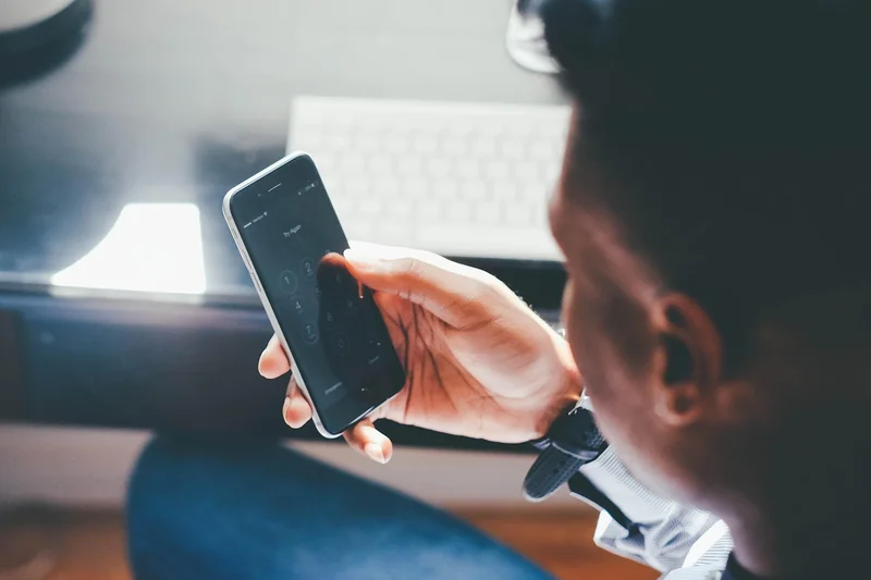 Pourquoi je n'arrive pas à connecter ma caméra sur mon téléphone