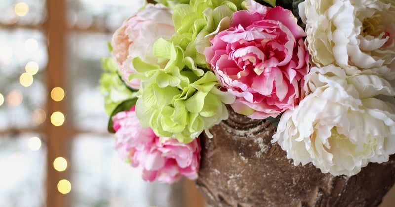 Urne mariage valise : l'idée déco rétro qui fait sensation