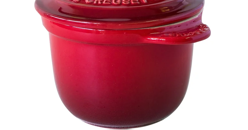 Creuset vs Staub : le comparatif technique honnête